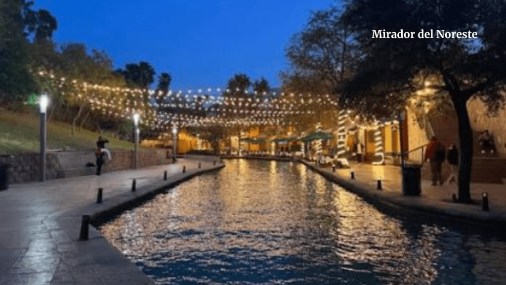 Paseo Santa Lucía por la noche